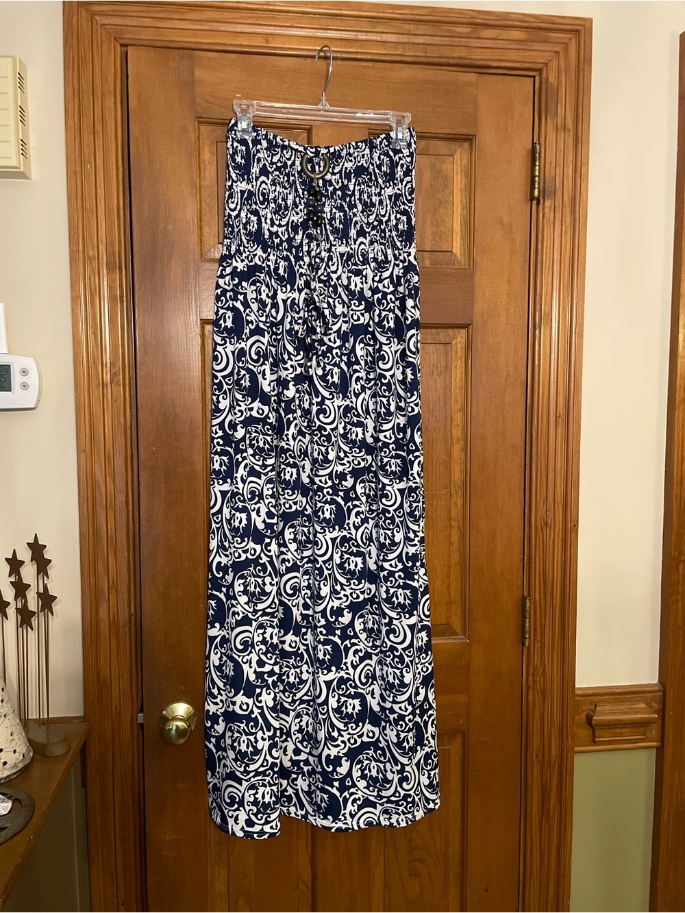 Magic Navy & White Printed Maxi Dress Ruched Bodice Beaded Neck Tie, Size Medium